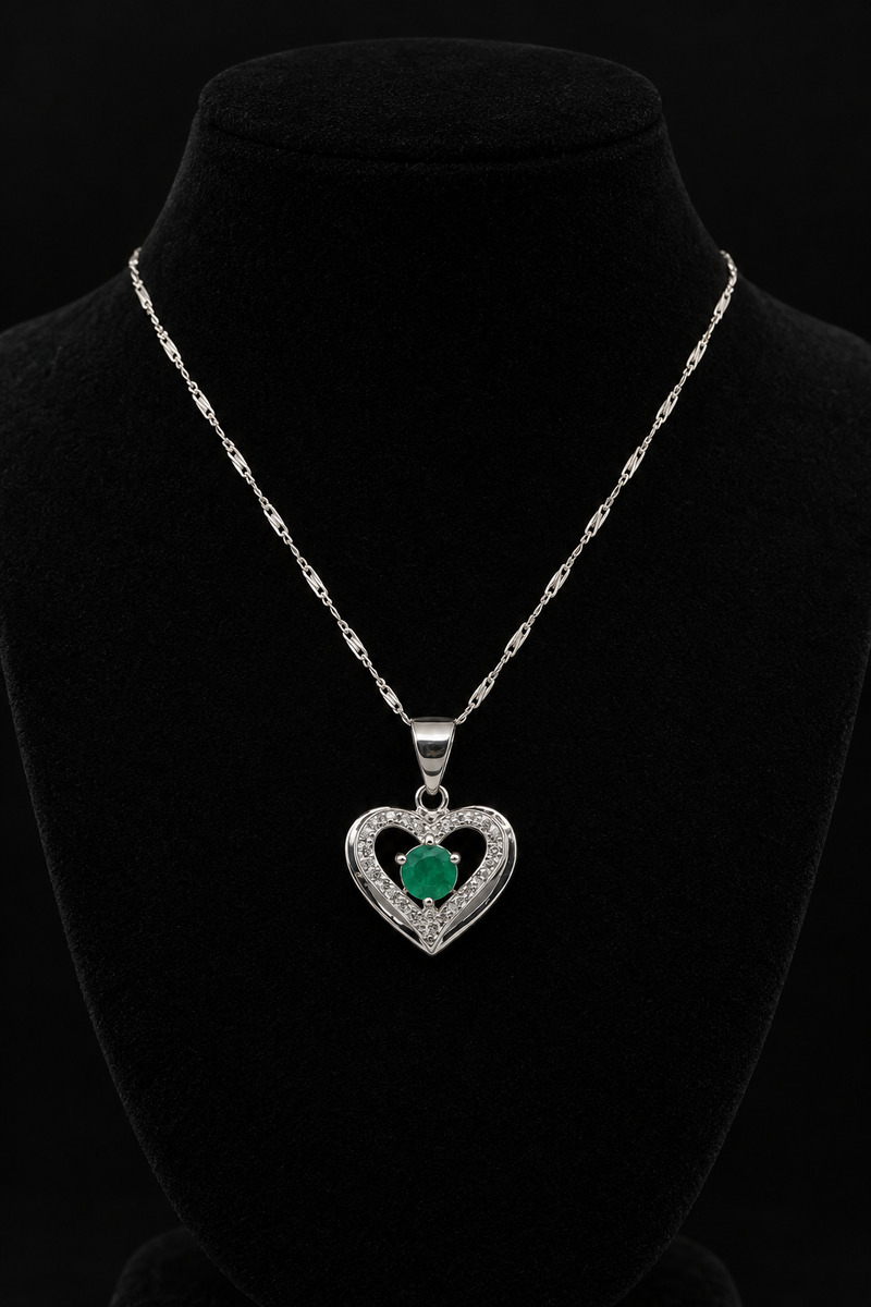 Collar Corazón doble en plata 925 con esmeralda natural