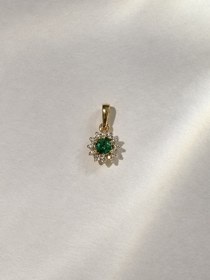 Dije con esmeralda redonda en halo (Ref. 329)