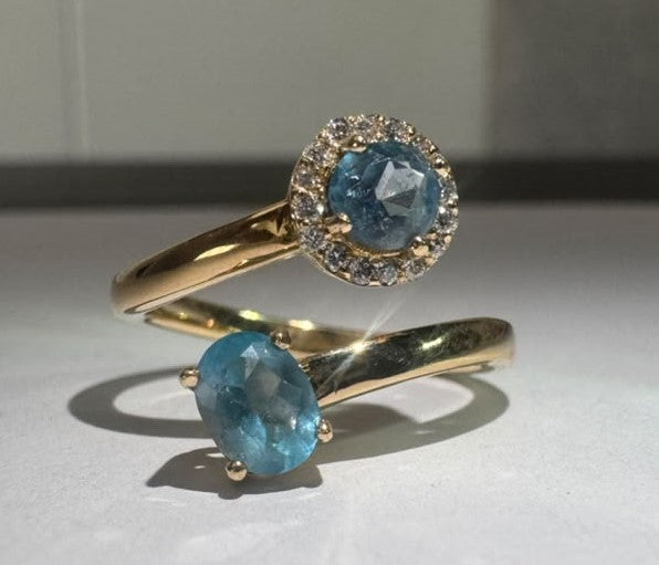 Anillo tú y yo con euclasas (Ref. 220)