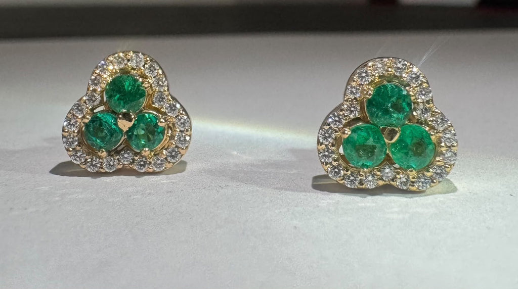 Topos con tres esmeraldas y diamantes (Ref. 338)